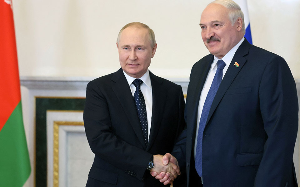 λευκορωσία-ο-λουκασένκο-μίλησε-με-τον-561953167