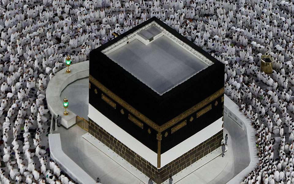 εντυπωσιακές-εικόνες-στη-μέκκα-προσκ-561947749