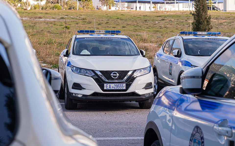 συμμορία-εξαπατούσε-πολίτες-προφασι-561947533