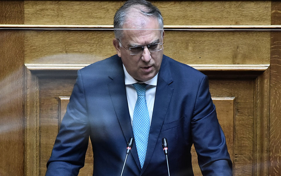 τάκης-θεοδωρικάκος-όλα-καλά-το-μήν-561974179