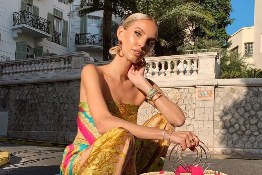 5-island-looks-και-για-την-παραλία-και-για-το-beach-bar-561938710