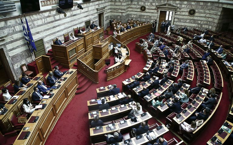 βουλή-η-συζήτηση-σε-επίπεδο-πολιτικών-561943321