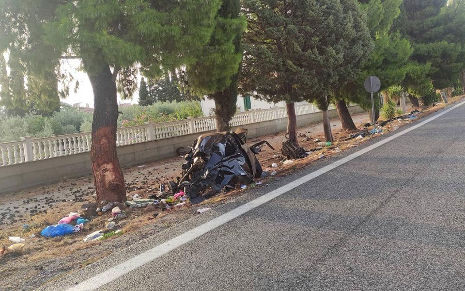 γαλαξίδι-νεκροί-21χρονη-και-24χρονος-σε-τ-562006918
