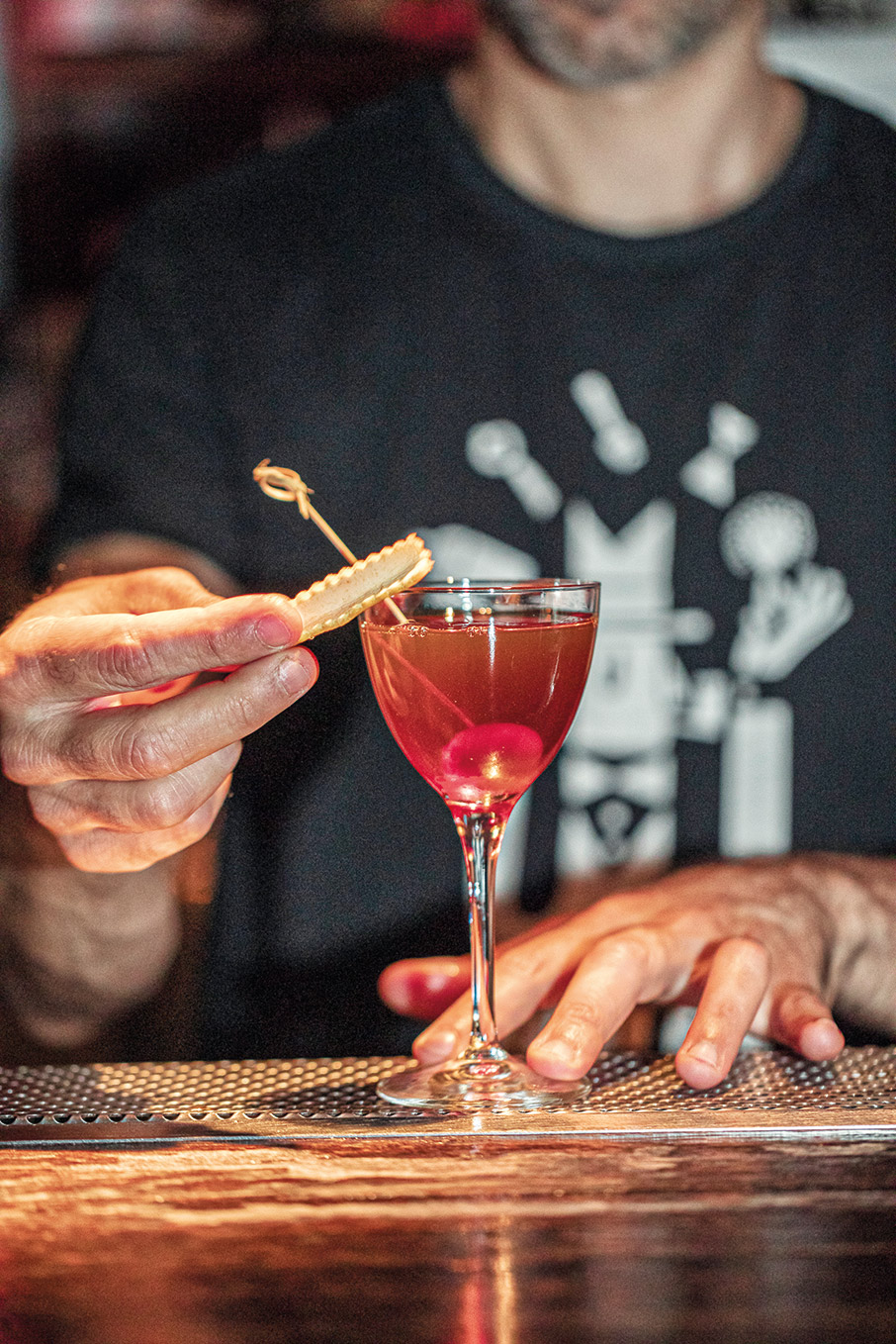 Πάμε για ποτό στο κέντρο της πόλης;-2