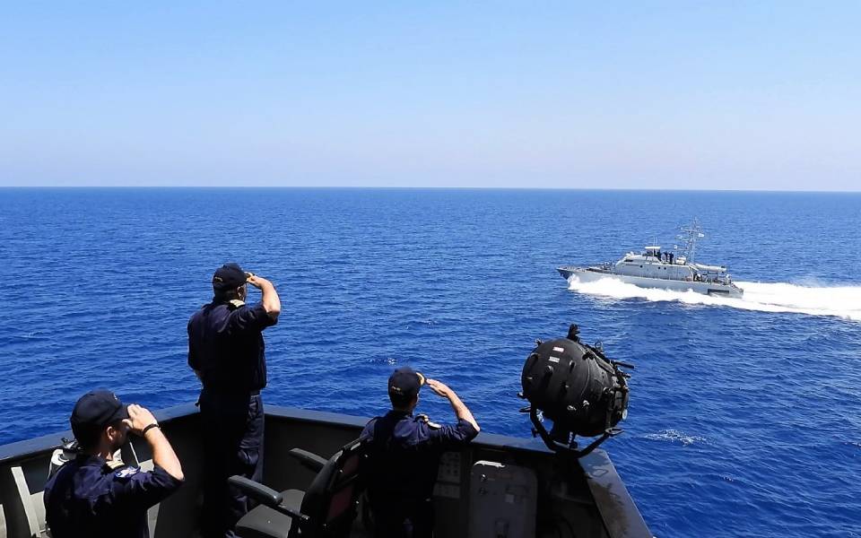 Ένοπλες Δυνάμεις: Συνεκπαιδεύσεις με τη γαλλική φρεγάτα και μονάδες της Διοίκησης Ναυτικού Κύπρου (εικόνες)-1