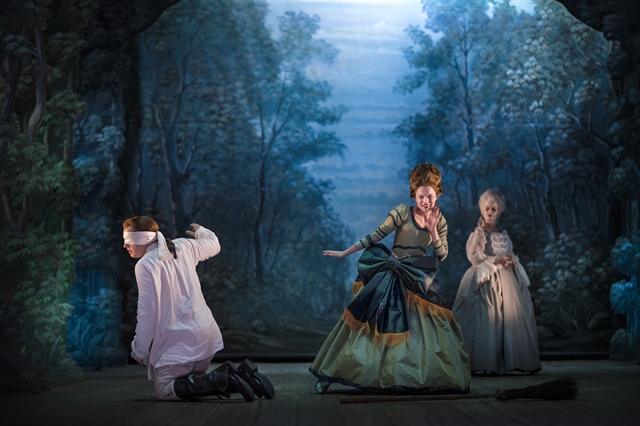 βιβάλντι-με-ελληνική-υπογραφή-στο-ντρ-562016380