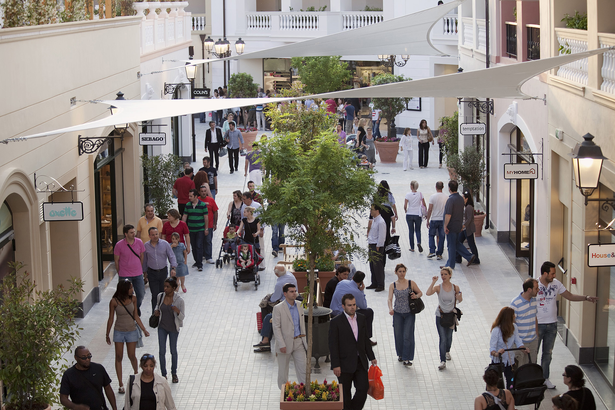 ενδιαφέρον-από-lamda-development-για-το-εμπορικό-κέν-561986353