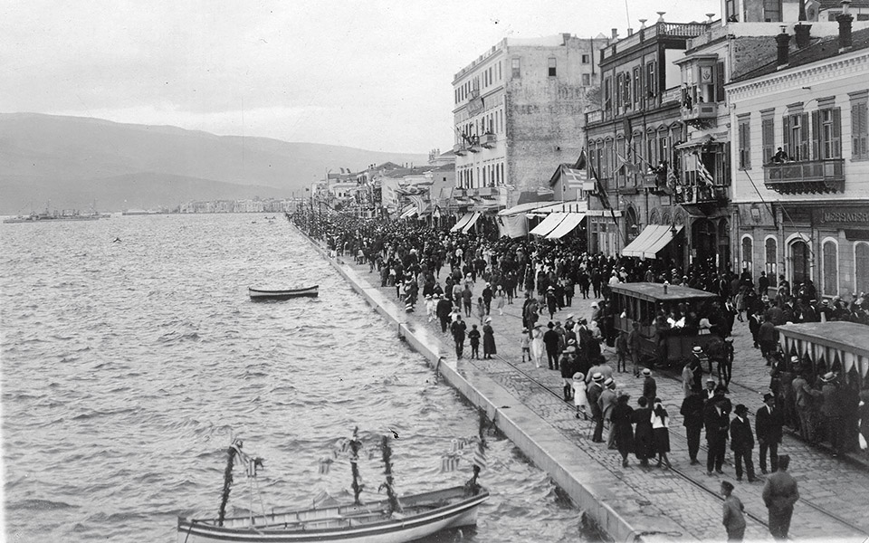 μνήμες-του-1922-μέσα-στα-βιβλία-561985510