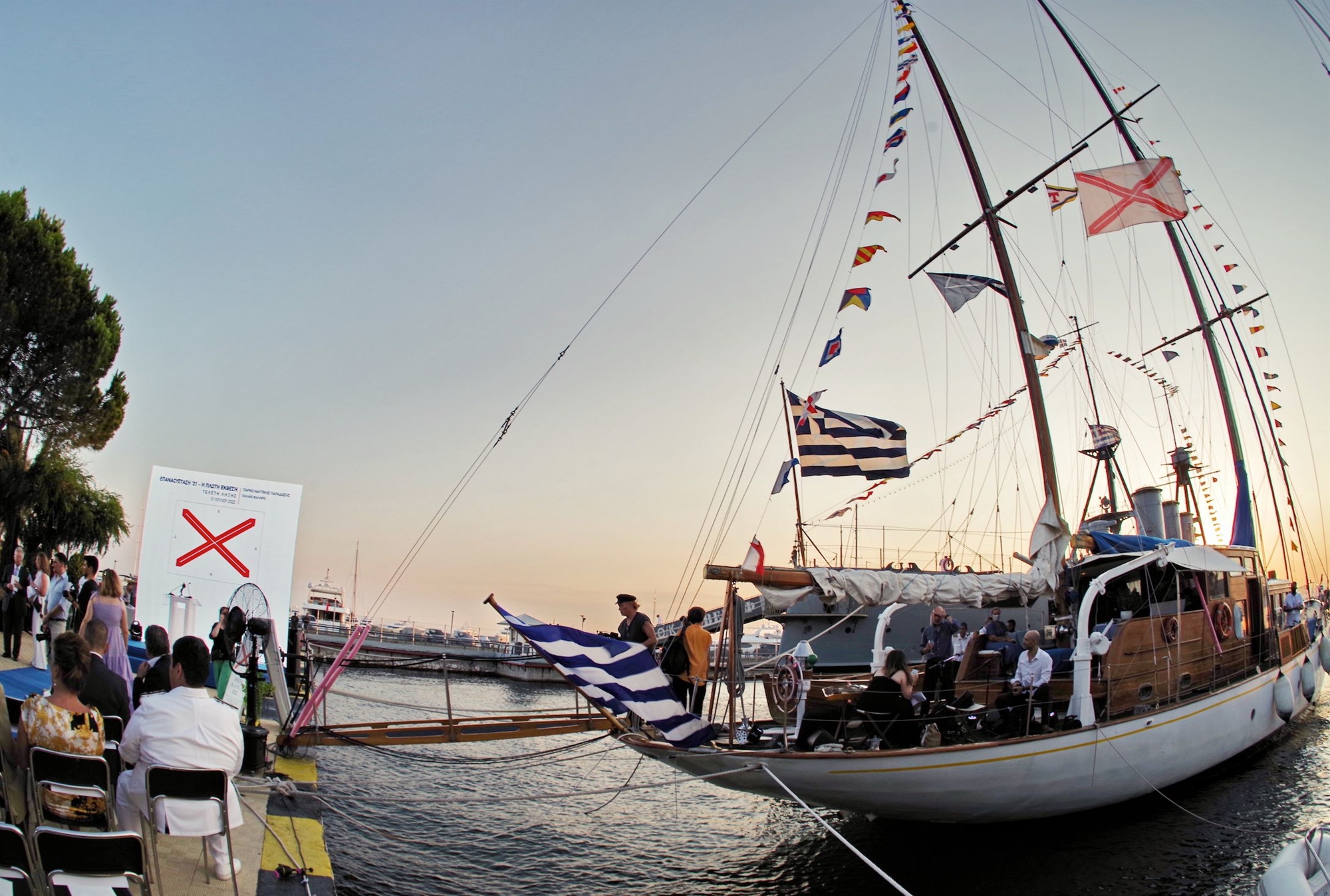 640 ναυτικά μίλια, 14 νησιά, η ιστορία του 1821 σε μια πλωτή έκθεση-2