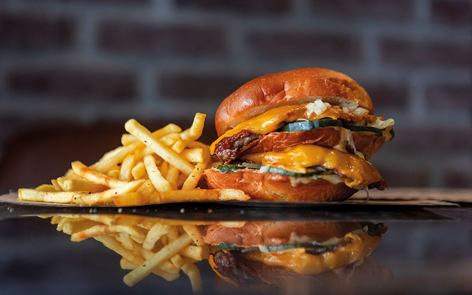 Ποιες είναι οι καλύτερες street food λιχουδιές της Αθήνας;-2