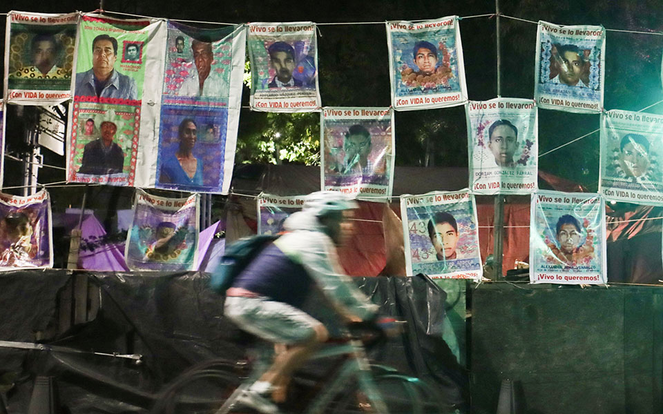 μεξικό-εντάλματα-σύλληψης-κατά-64-στρατ-562006735