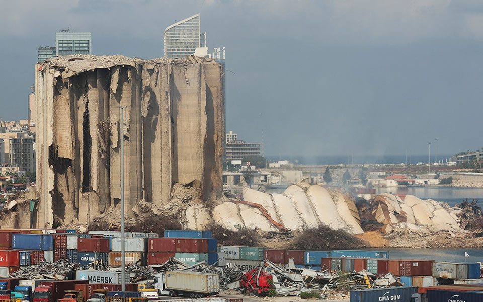 λίβανος-κατέρρευσε-και-άλλο-τμήμα-των-562009375