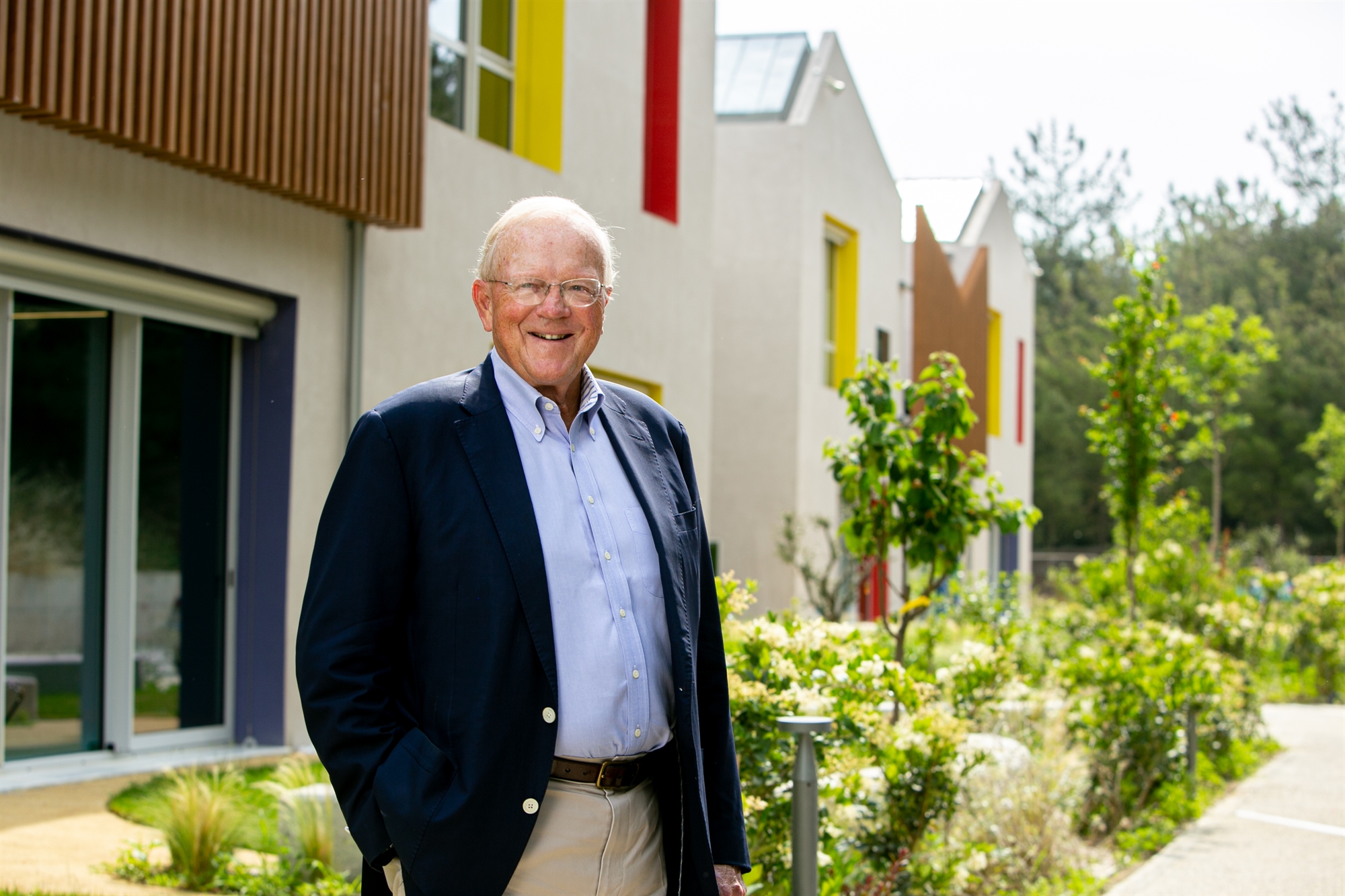 η-εκπαίδευση-μοιάζει-με-στρατό-561987379