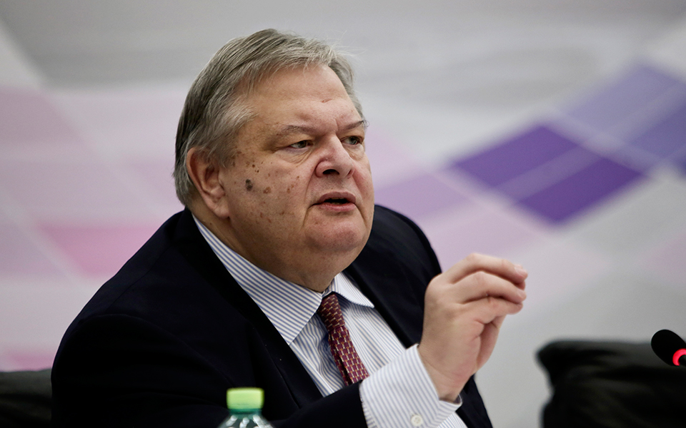 βενιζέλος-νέο-σχόλιο-για-την-ομιλία-το-562014142