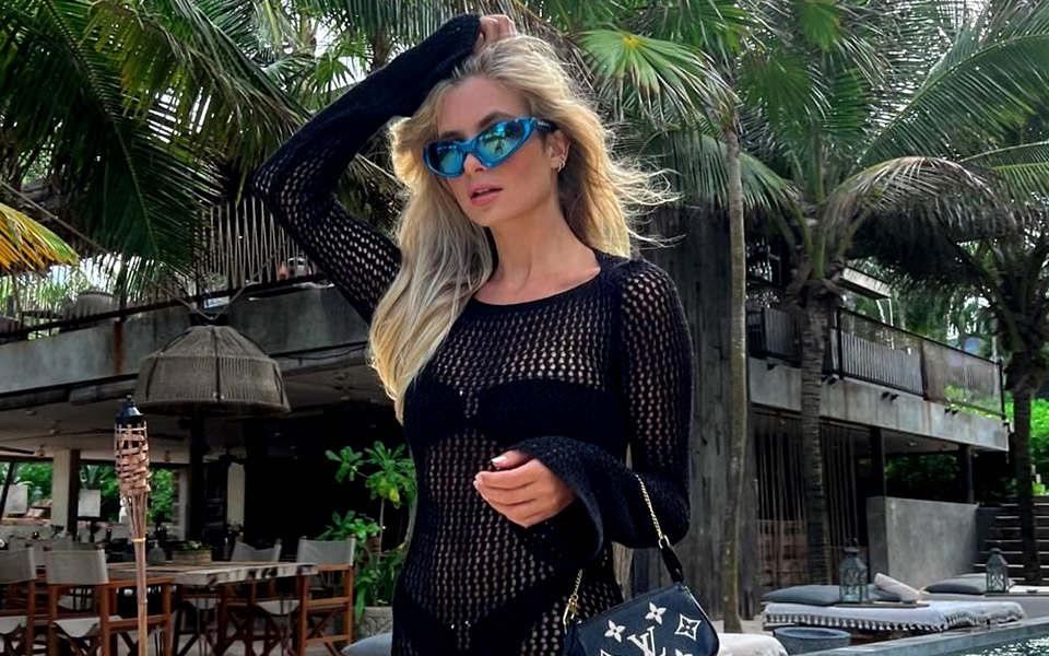 από-την-πισίνα-στο-πάρτι-3-τρόποι-να-φορ-561986578