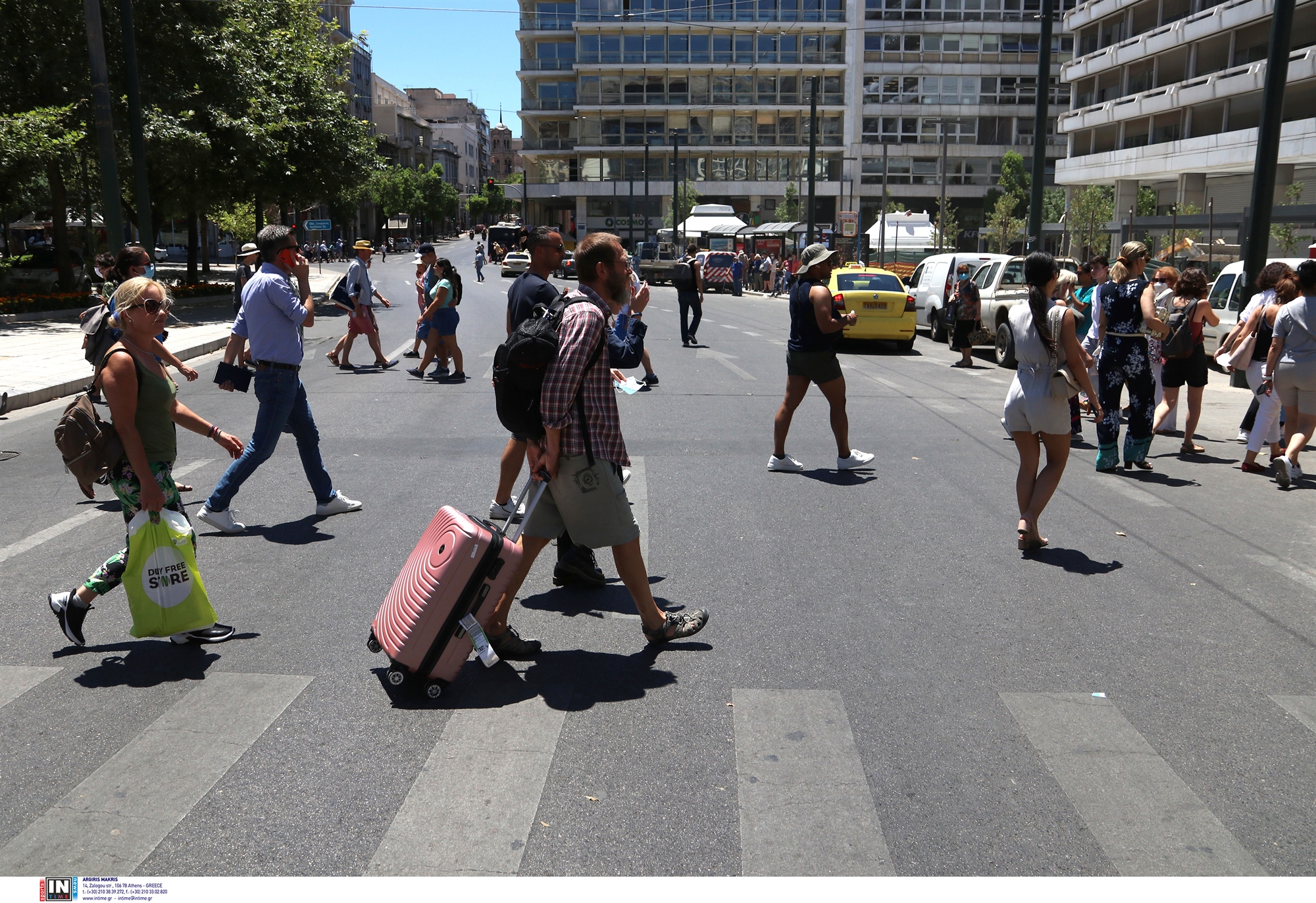 τουριστικές-εισπράξεις-20-δισ-αναμένον-561989149