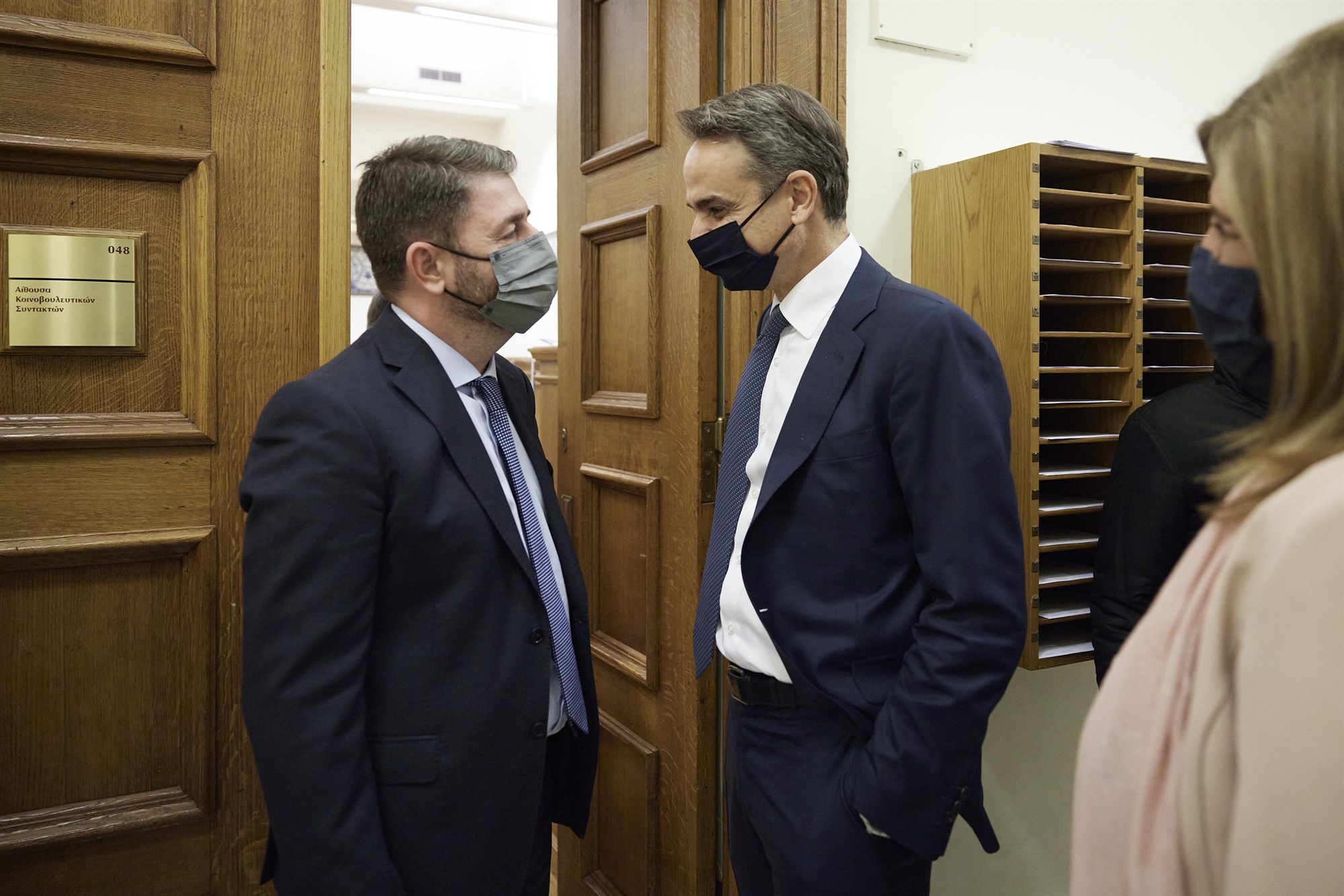 πόκερ-διαρκείας-για-τρεις-562005988