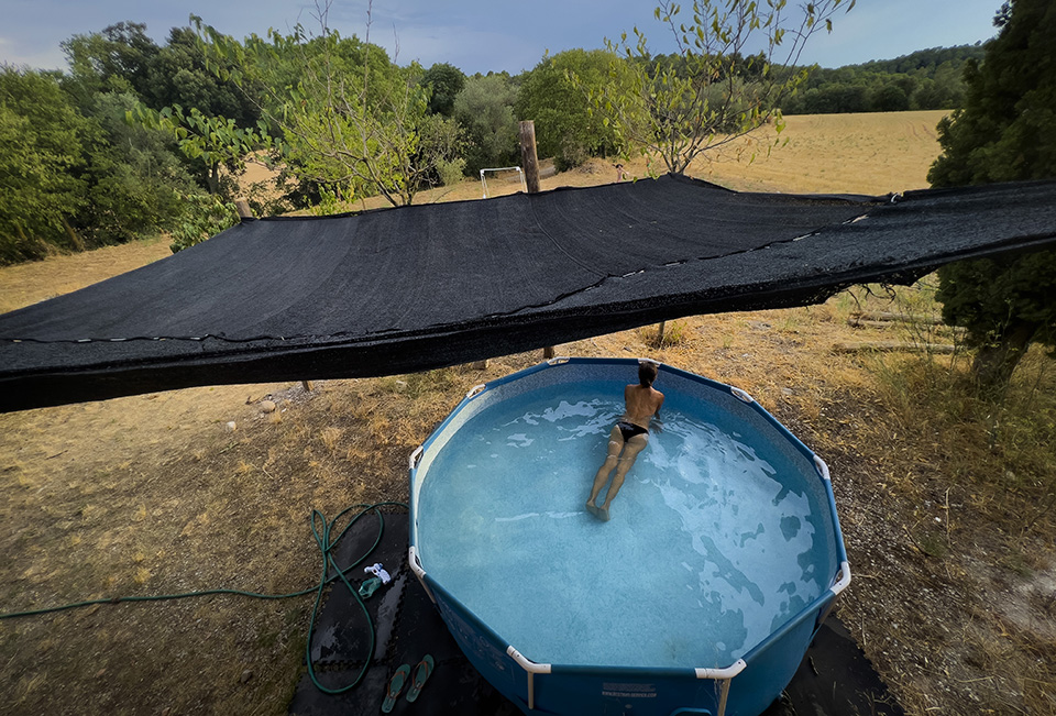 Με λίγα φτάνει