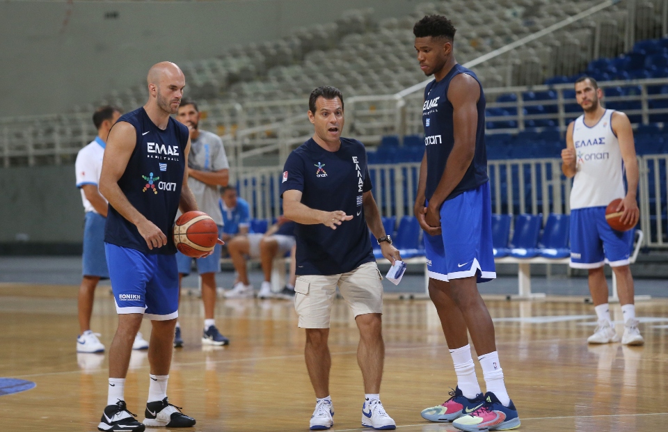 Εθνική μπάσκετ: Προπονήθηκαν Γιάννης, Θανάσης Αντετοκούνμπο και Τάιλερ Ντόρσεϊ-3