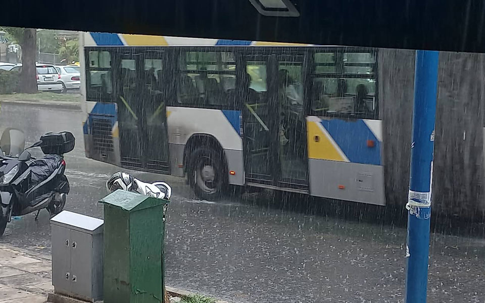 Συνεχίζεται και αύριο η κακοκαιρία – Πού αναμένονται έντονα φαινόμενα-5