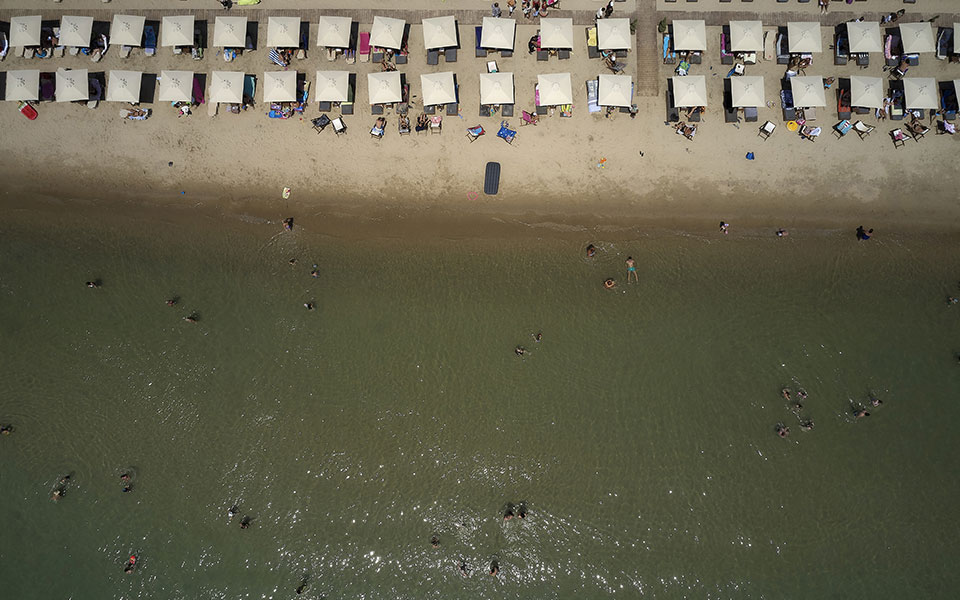 ο-καιρός-το-σάββατο-ηλιοφάνεια-με-υψηλ-561988591