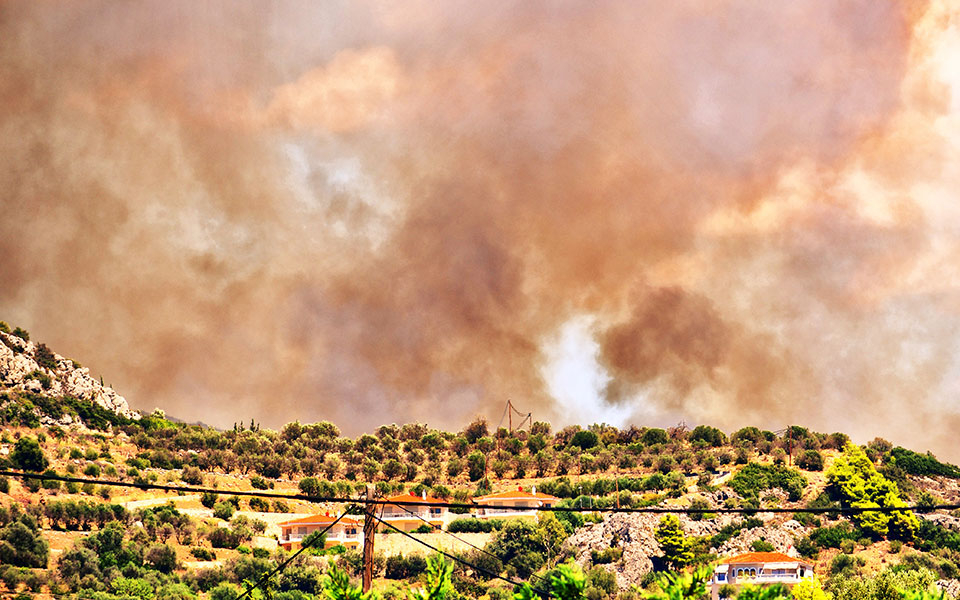 αργολίδα-οριοθετήθηκε-η-φωτιά-στην-πε-562000288