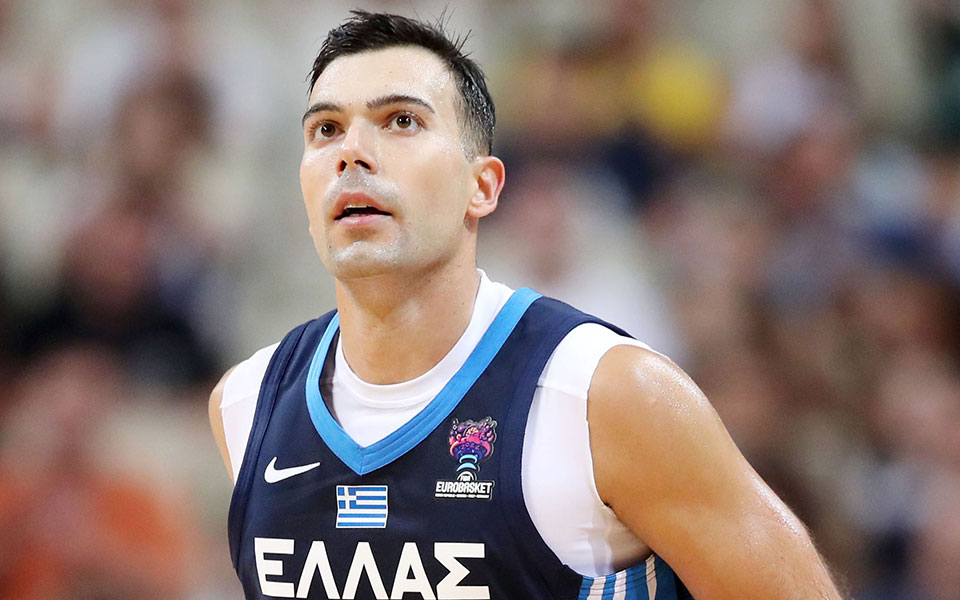 εθνική-ομάδα-ο-σλούκας-ντύθηκεγιάνν-562004590