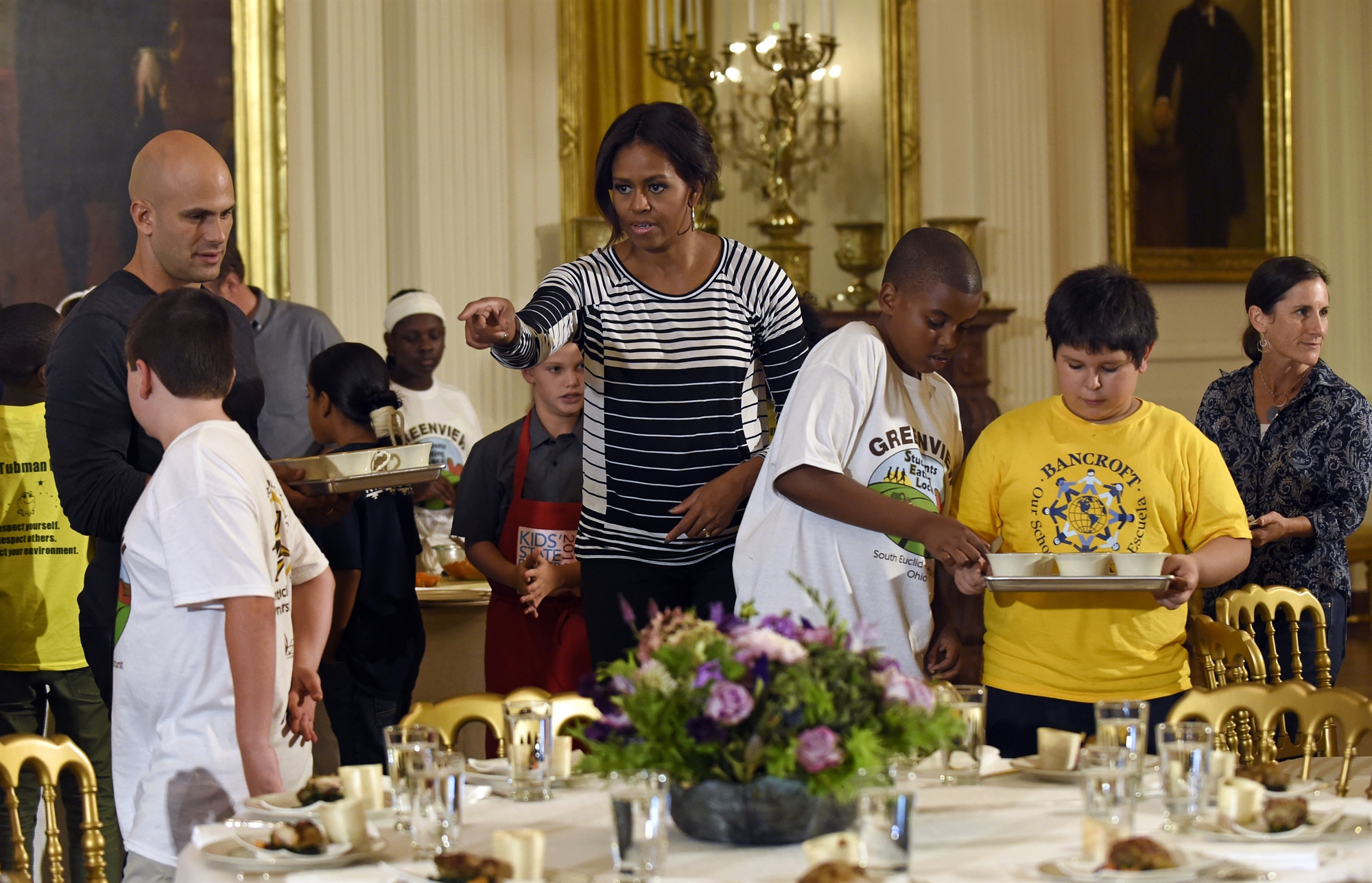 εκστρατεία-πολιτικών-για-καλοκαίρι-χ-562011937