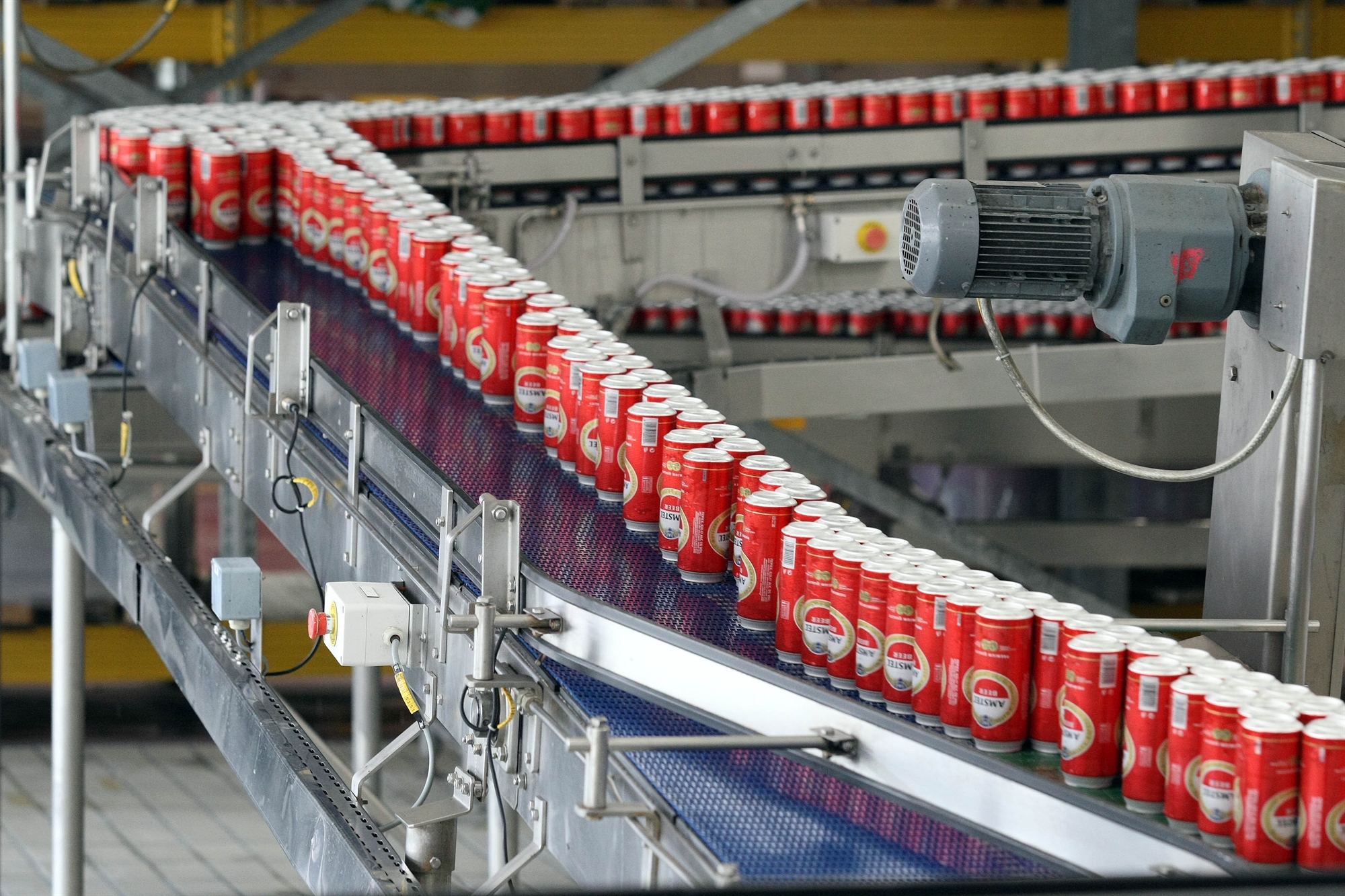 κέρδη-341-εκατ-για-αθηναϊκή-ζυθοποιία-561989182