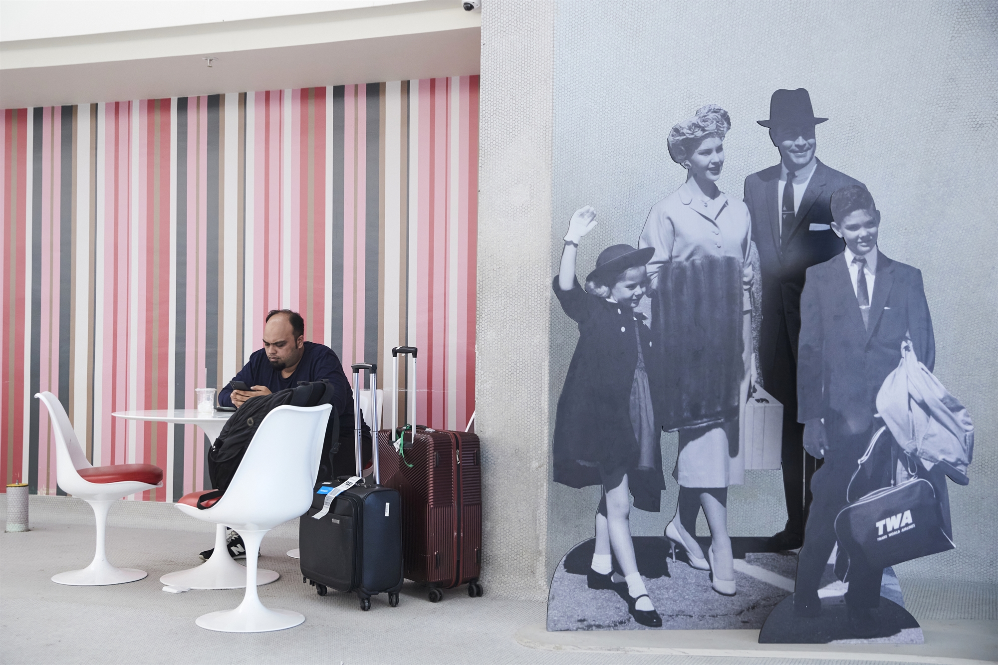 αεροπορικές-πτήσεις-οι-επιβάτες-πέτα-561987241