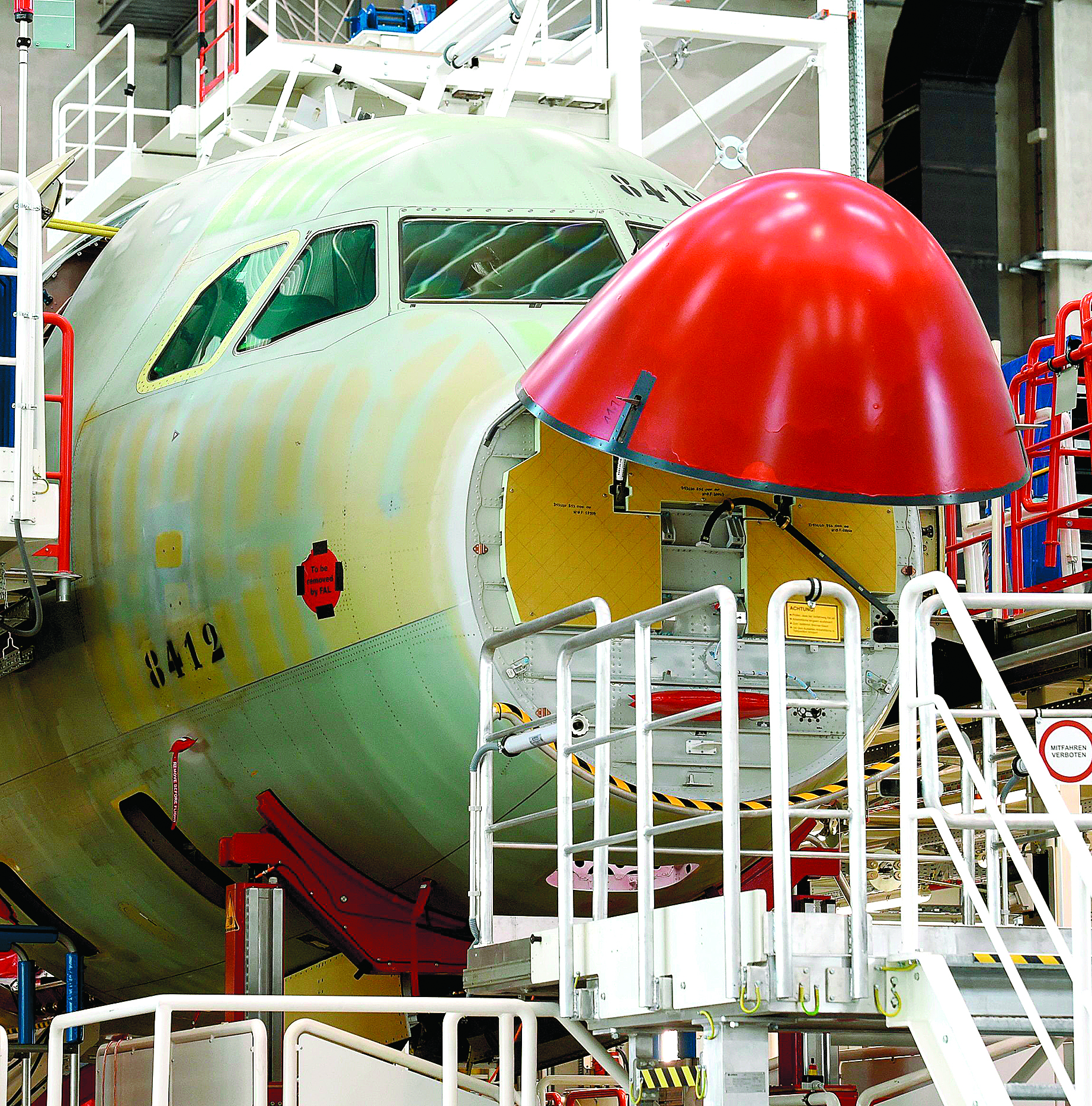 ξεμένει-από-κινητήρες-αεροσκαφών-η-airbus-561994393