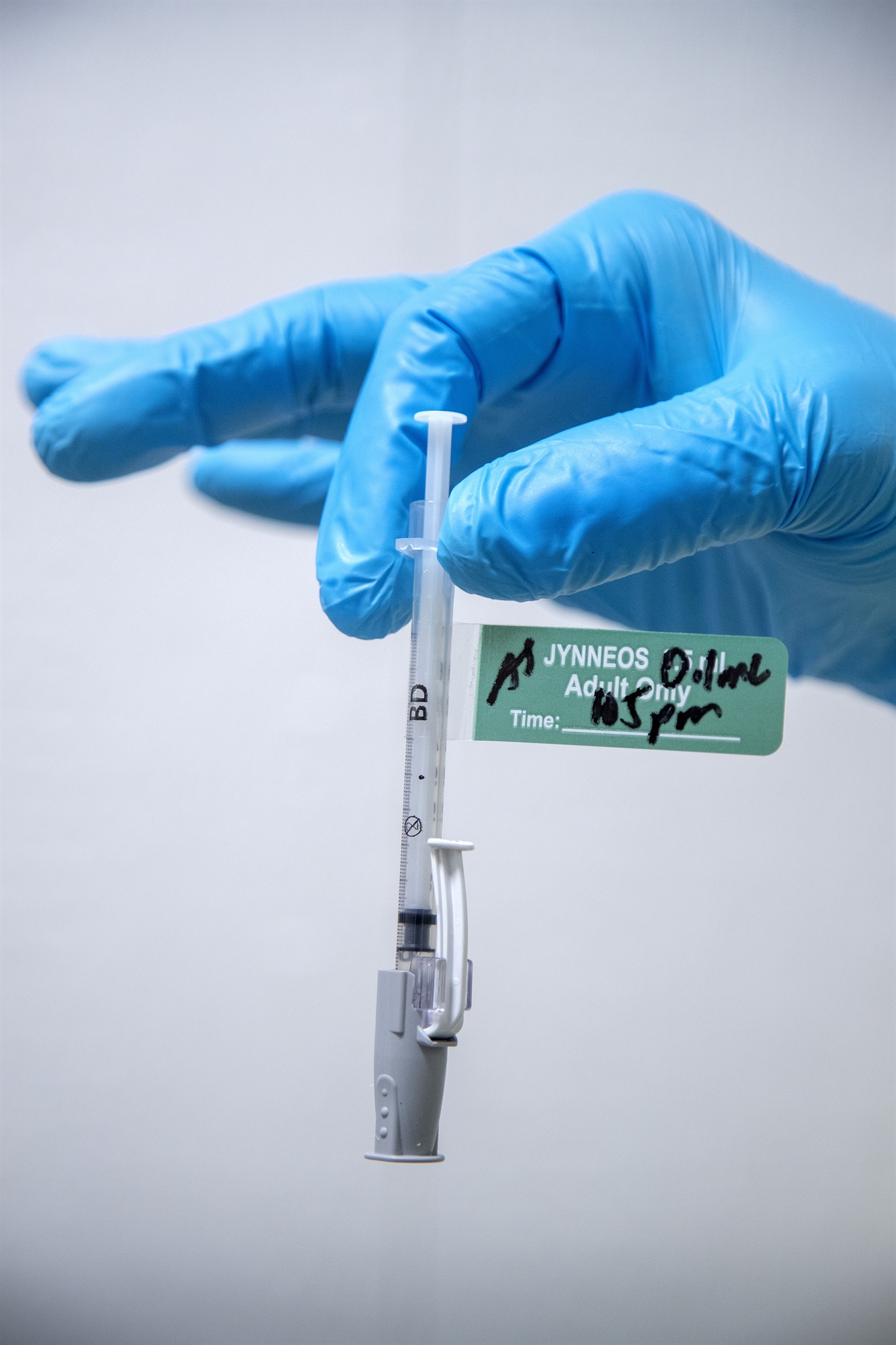 2-800-δόσεις-κατά-της-ευλογιάς-των-πιθήκων-562001353