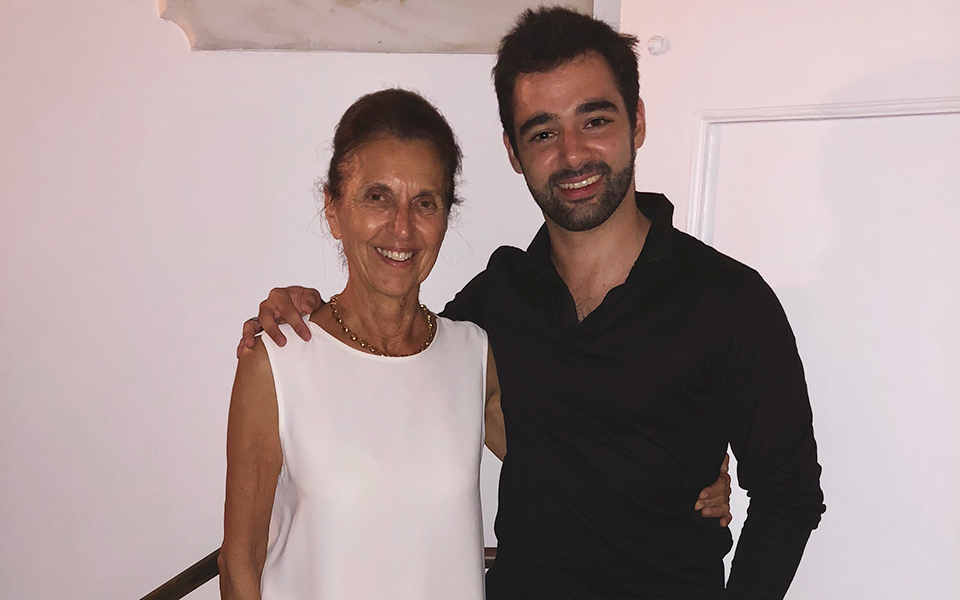 Ενας σπουδαίος νέος βιολονίστας έρχεται στην Υδρα για καλό σκοπό-1