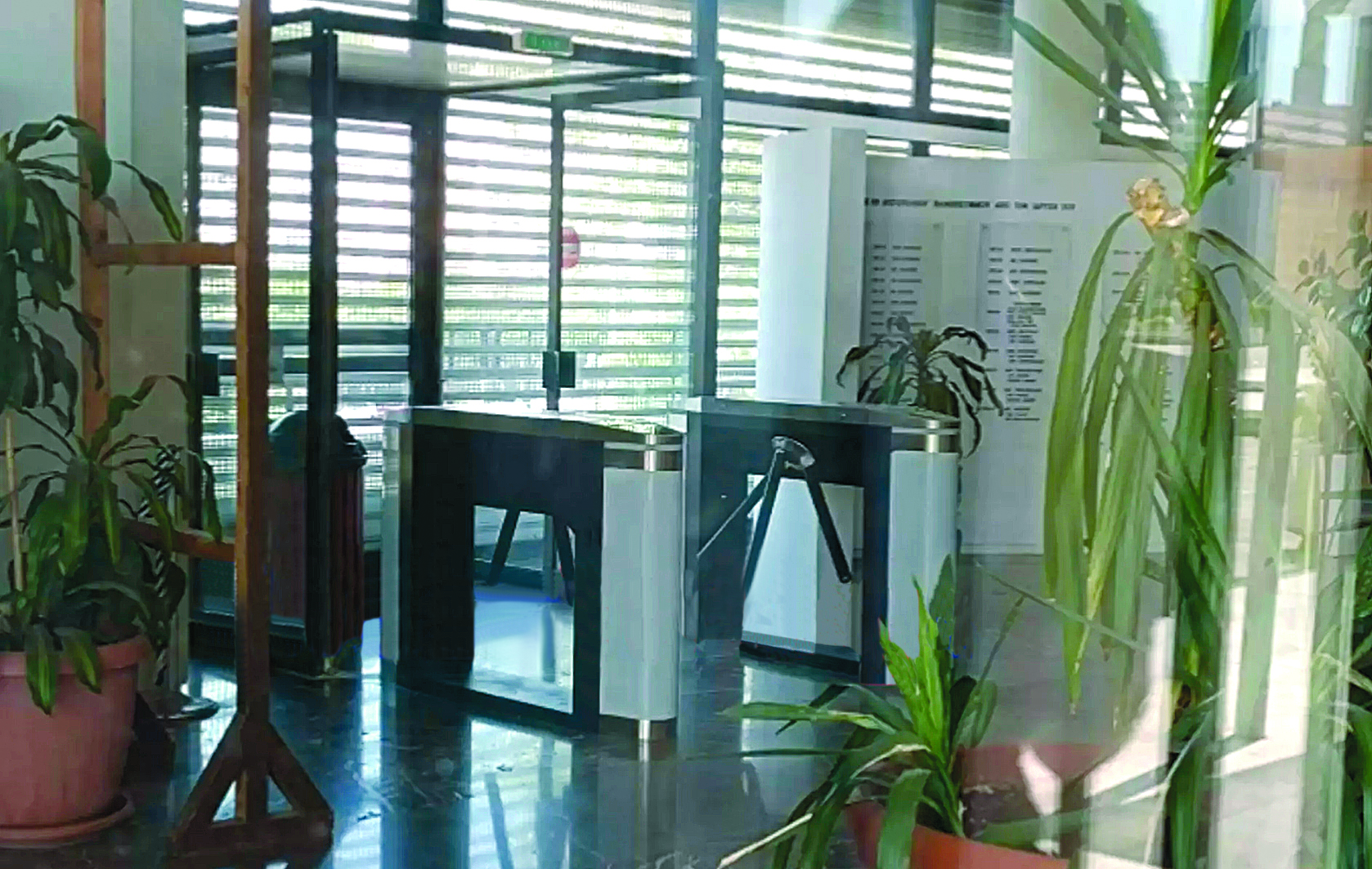 εγκαταστάθηκαν-στο-απθ-τα-πρώτα-τουρν-561988747