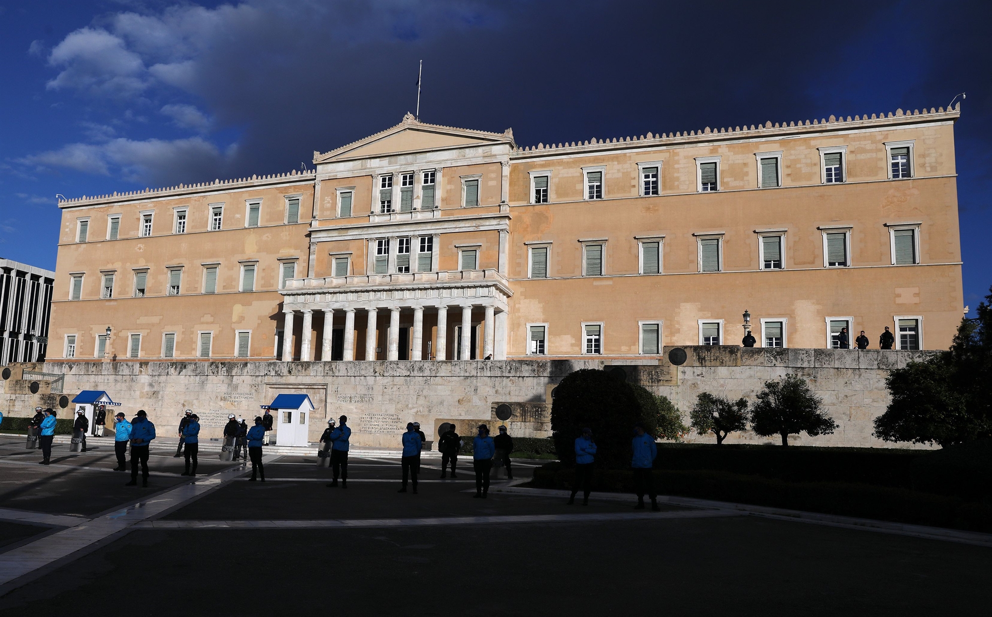 προϋπολογισμός-κατατίθεται-σήμερα-τ-562006156