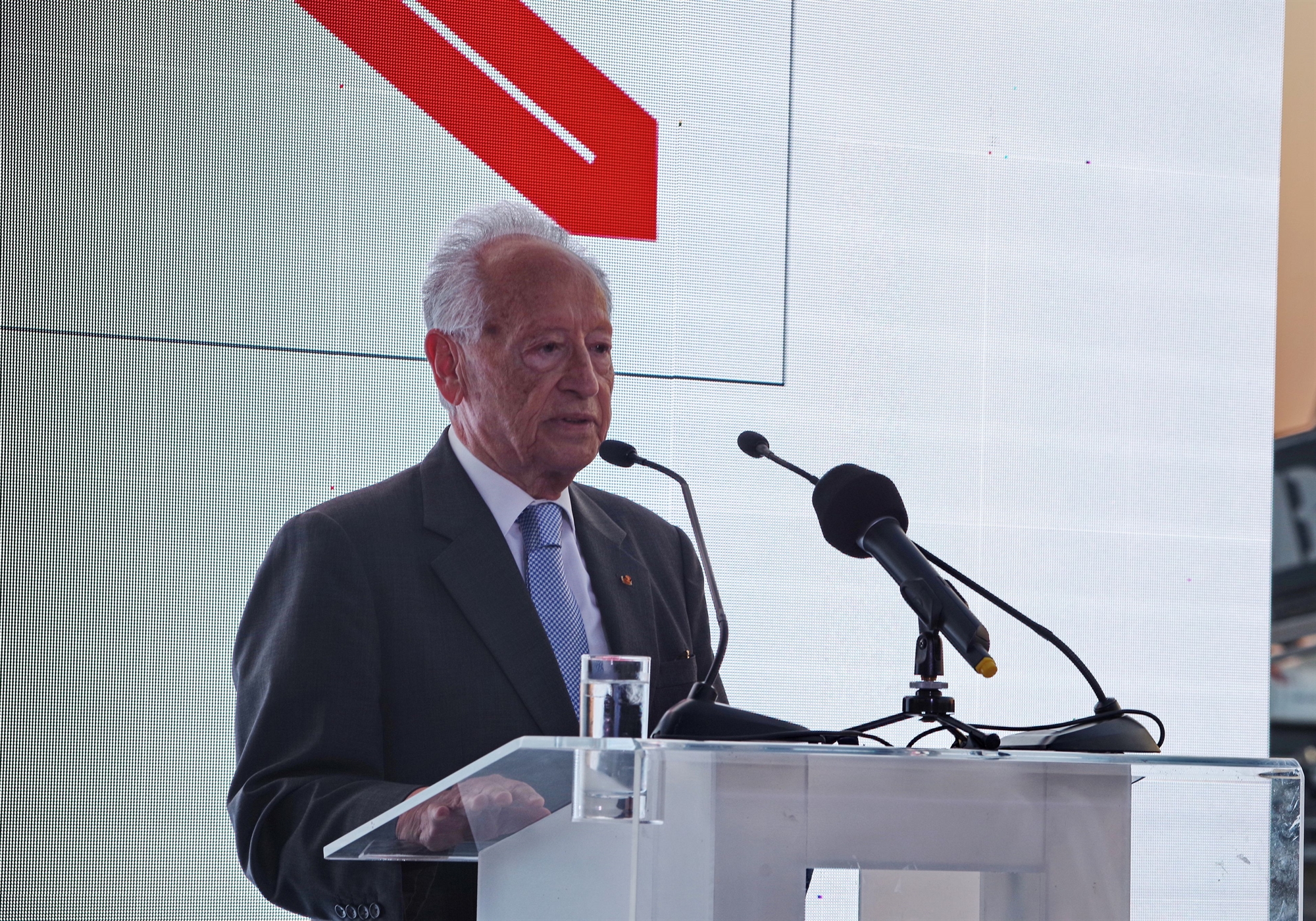 640-ναυτικά-μίλια-14-νησιά-η-ιστορία-του-1821-σε-561985864