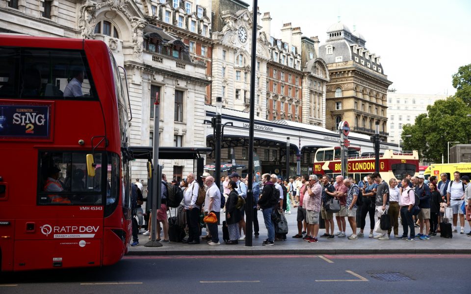 γρίφος-η-διάσωση-των-ενεργειακών-της-β-562009459