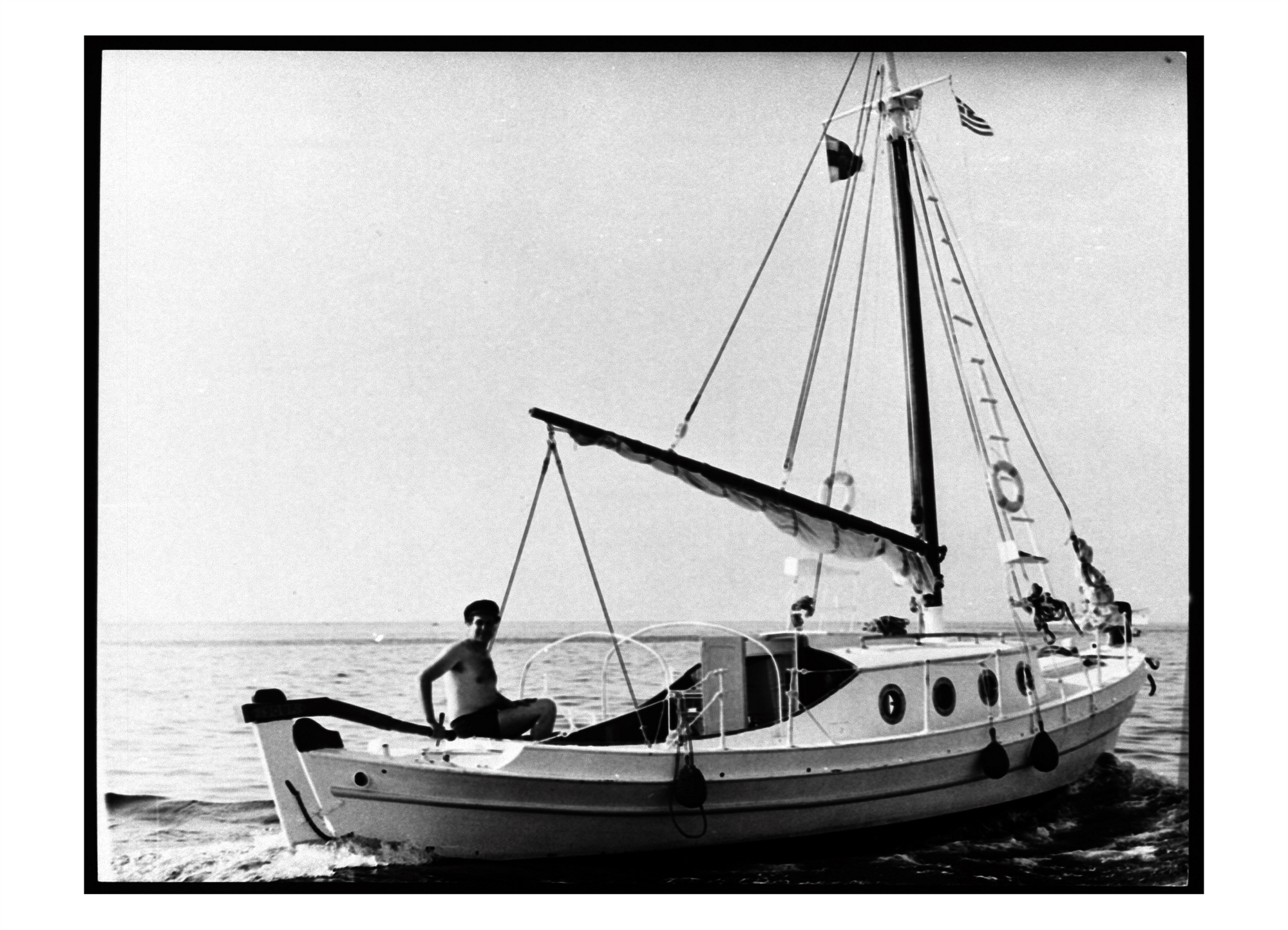 σας-φιλώ-με-αγάπη-ο-γιος-σας-μίκης-562013491