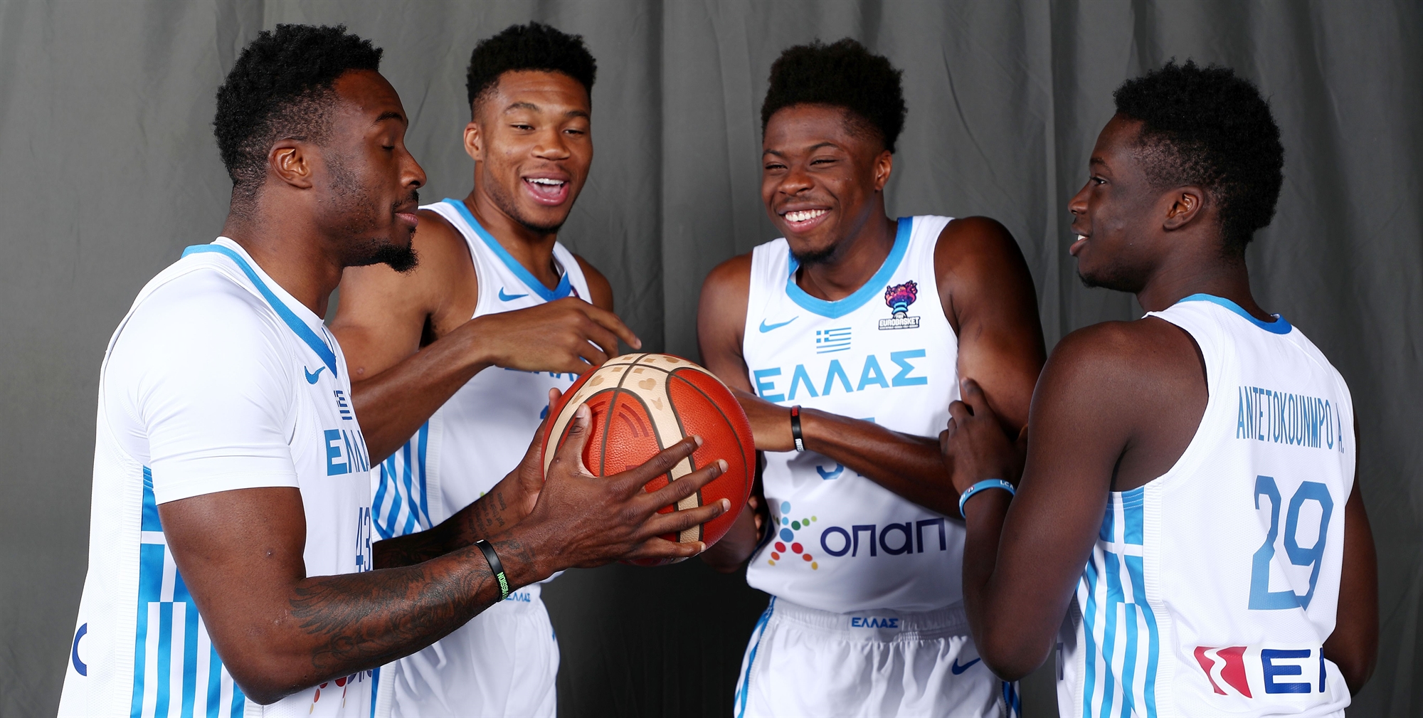 μπάσκετ-λατρεία-για-την-εθνική-561992572