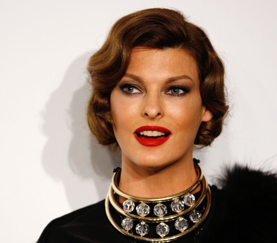 η-λίντα-εβαντζελίστα-στο-πρώτο-της-εξώ-562004842