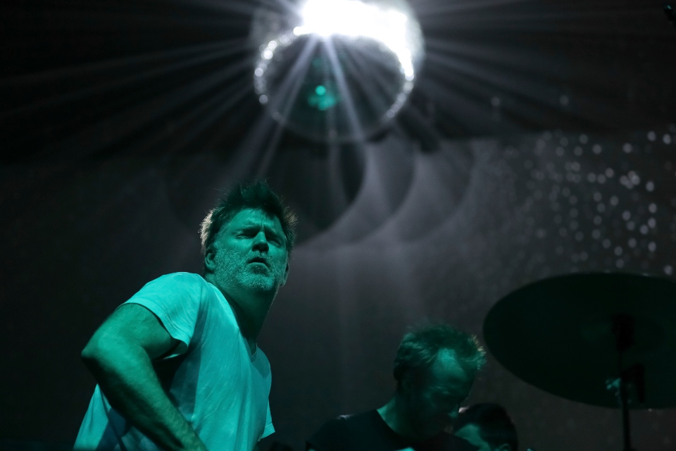 to-white-noise-του-νόα-μπάουμπαχ-θα-φέρει-και-νέ-562015384