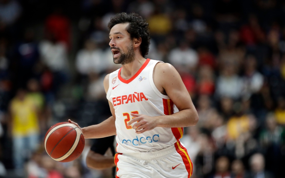 μπάσκετ-χωρίς-τον-σέρχιο-γιουλ-στην-αθ-561991960