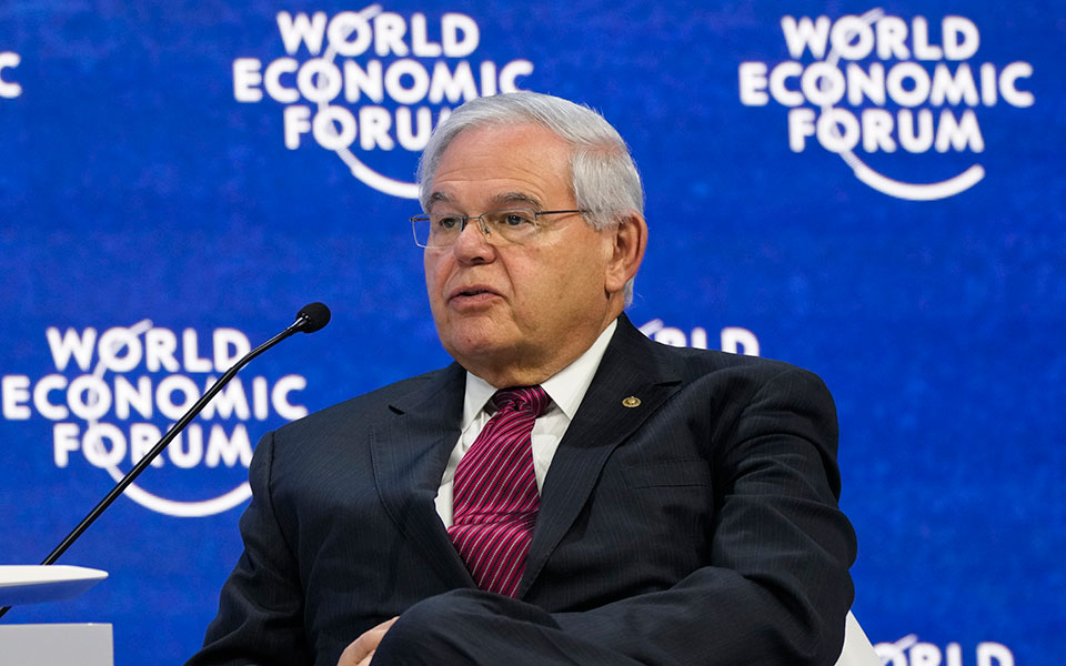 εκπα-αναγόρευση-του-μενέντεζ-σε-επίτι-562004884