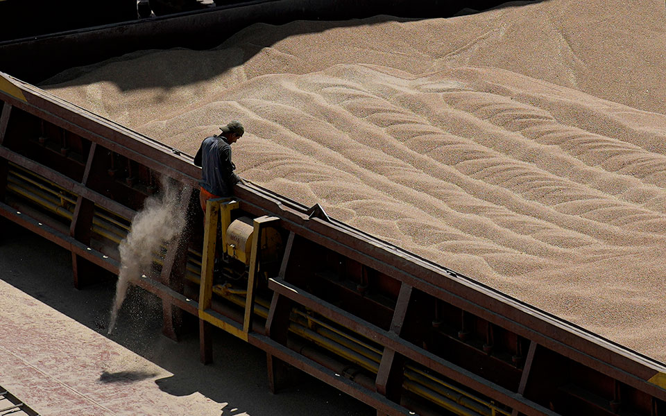 πού-οφείλεται-η-αναπάντεχη-πτώση-στις-562009774