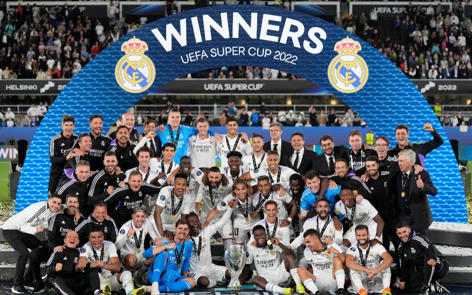 ρεάλ-μαδρίτης-άιντραχτ-φρανκφούρτη-561995950