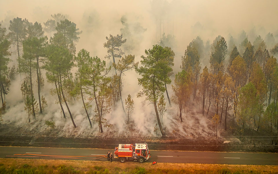 o-κλιματικός-εφιάλτης-προκαλεί-ασφυ-561999604