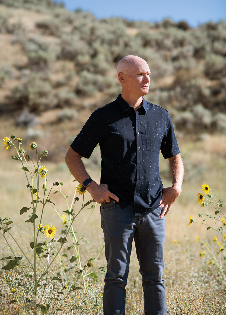 O Άντονι Ντορ έγραψε ένα βιβλίο για τα πάντα-1