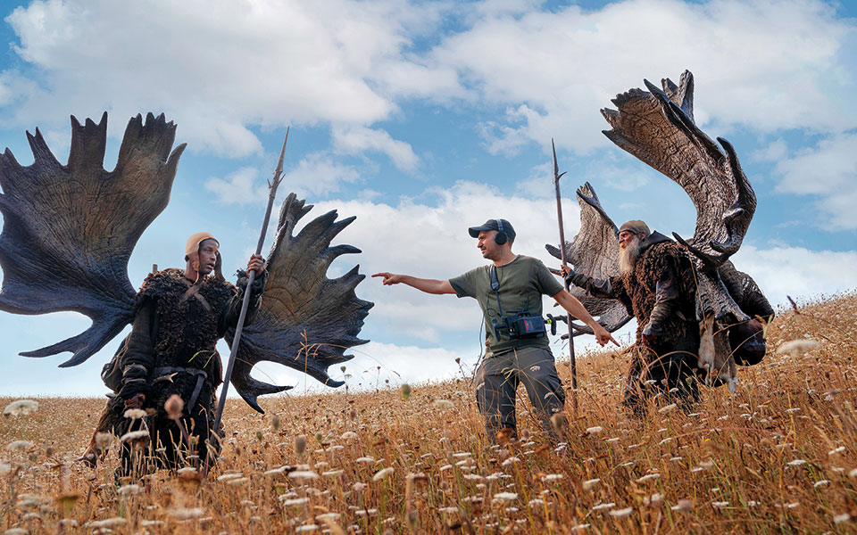 έτοιμοι-για-ένα-νέο-ταξίδι-ανάμεσα-στο-561994978