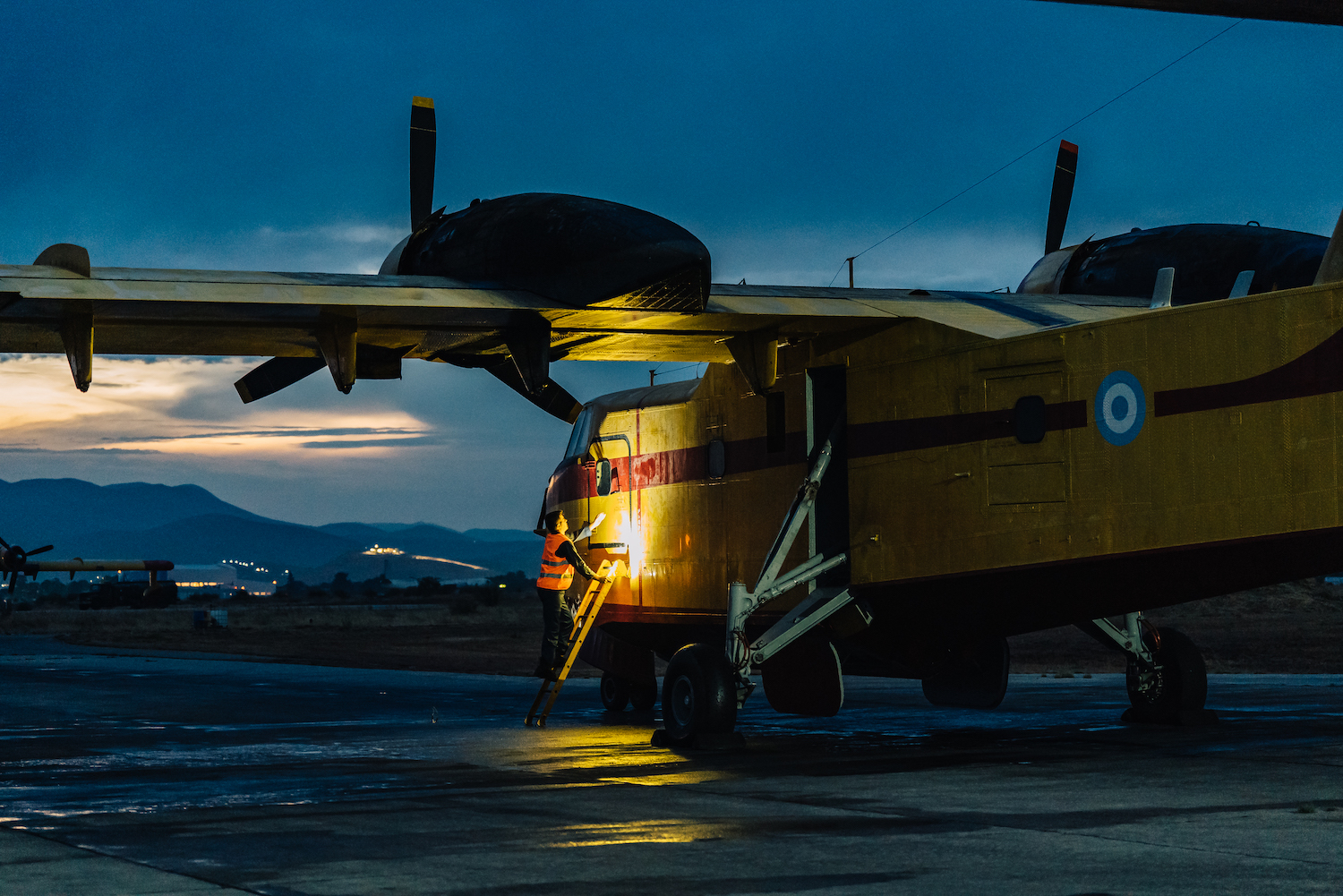 Γιατρεύοντας τα φτερά της πυρόσβεσης-3
