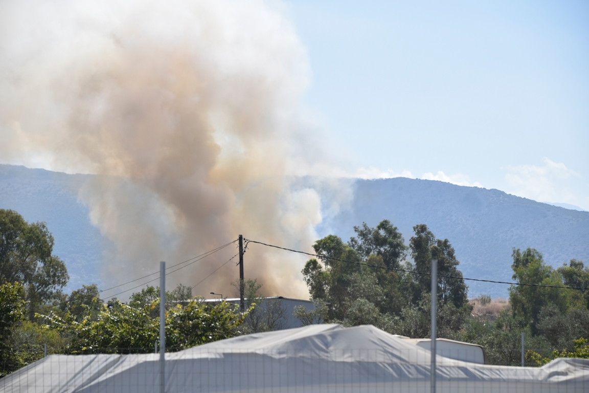 Φωτιά στη Λευκάδα – Σπεύδουν ενισχύσεις από Πρέβεζα-2